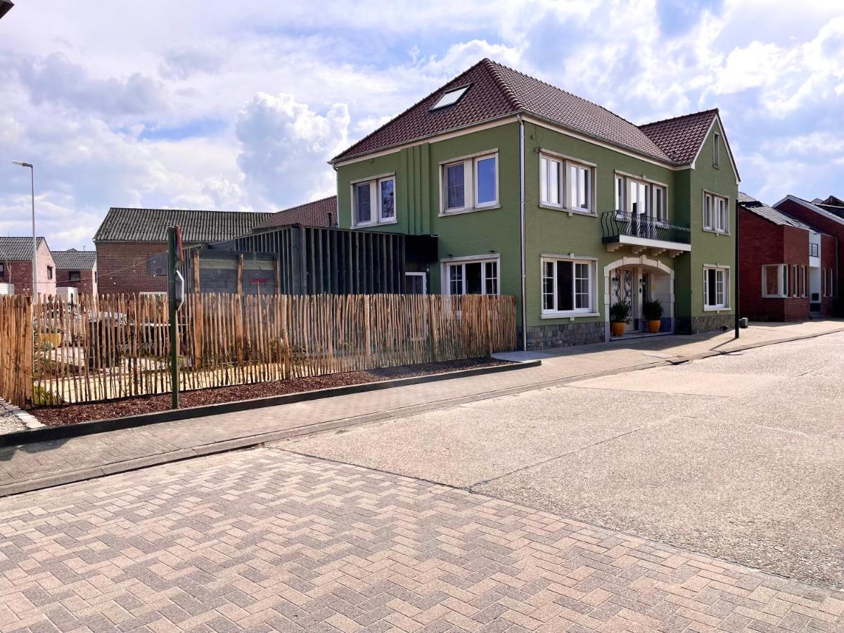 Villa Time - Out Genoelselderen Riemst Exterior foto